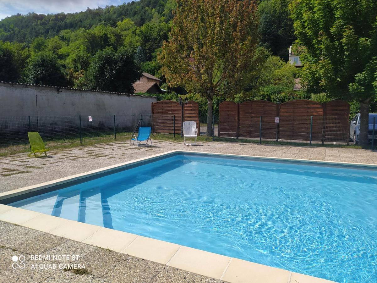 Joli Studio Au Centre D'Uriage Vaulnaveys-le-Haut Εξωτερικό φωτογραφία